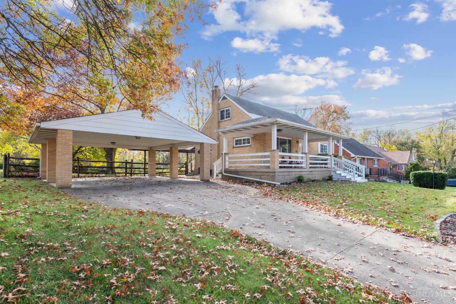 1027 Harbury Drive