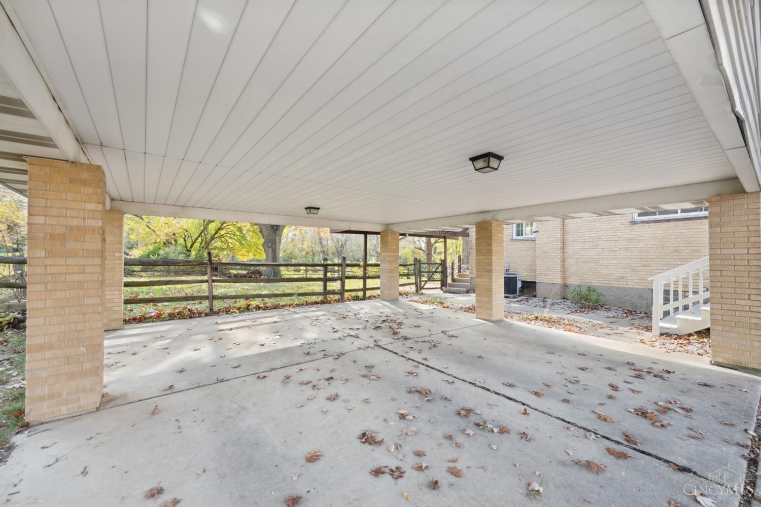 1027 Harbury Drive