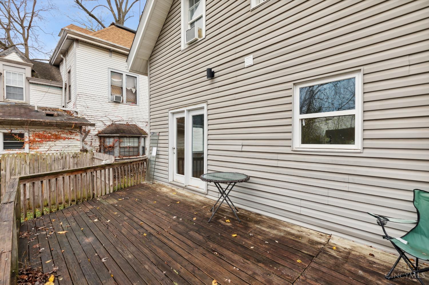 4847 Greenwood Terrace