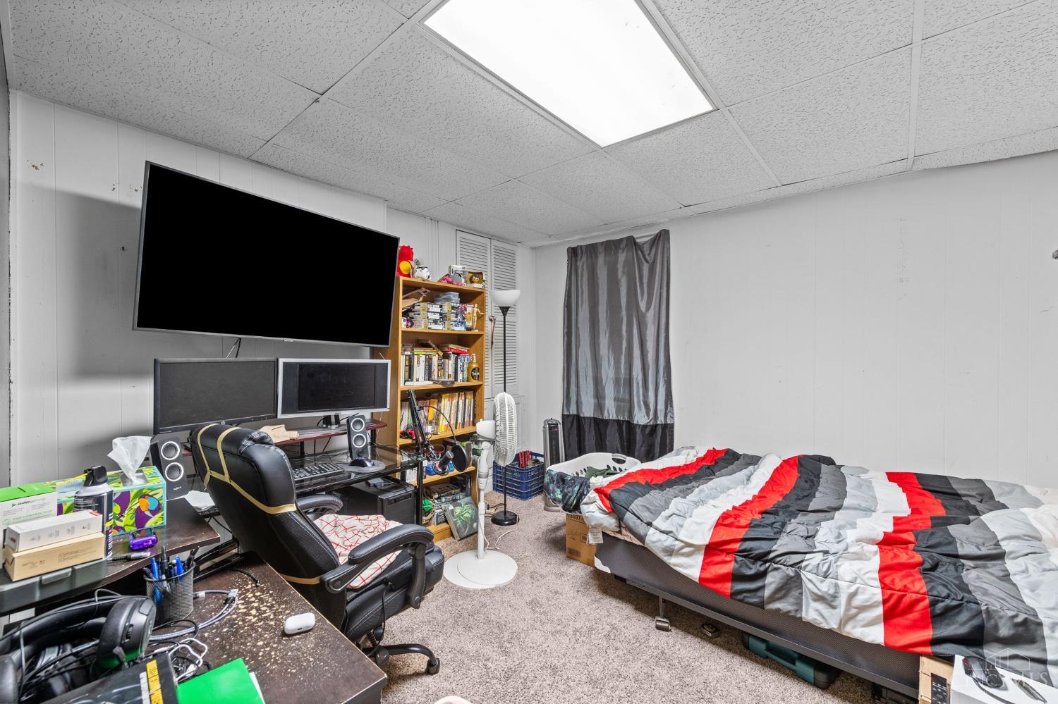 3921 Randolph Lane