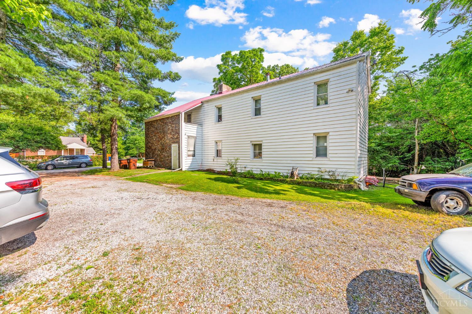3921 Randolph Lane