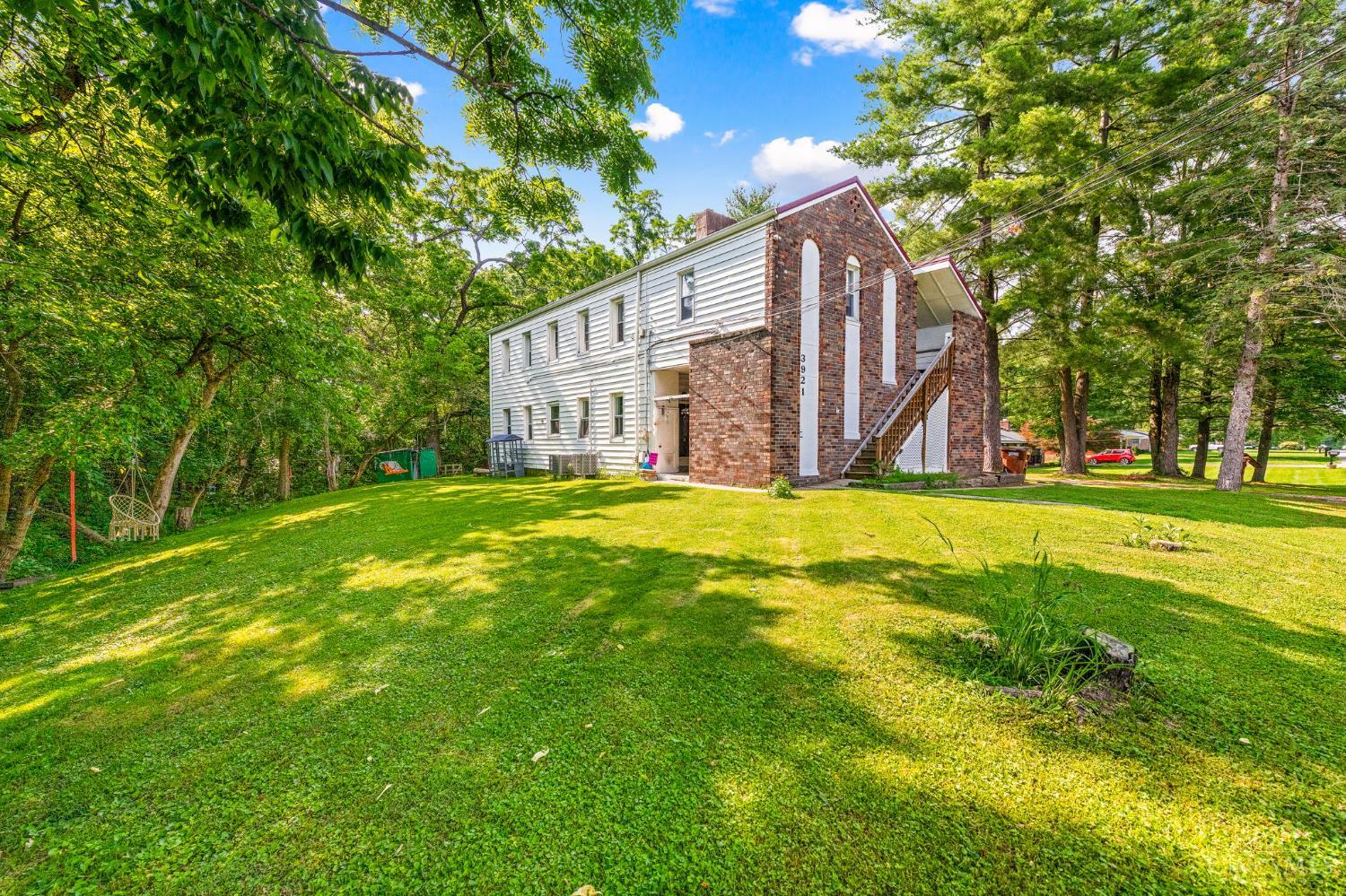 3921 Randolph Lane
