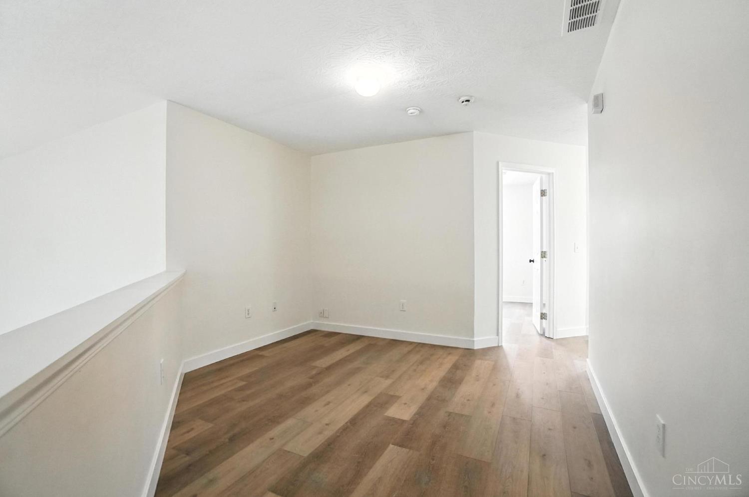 2380 Oaktree Place