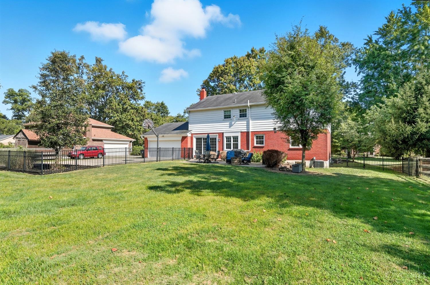 10805 Stockbridge Lane