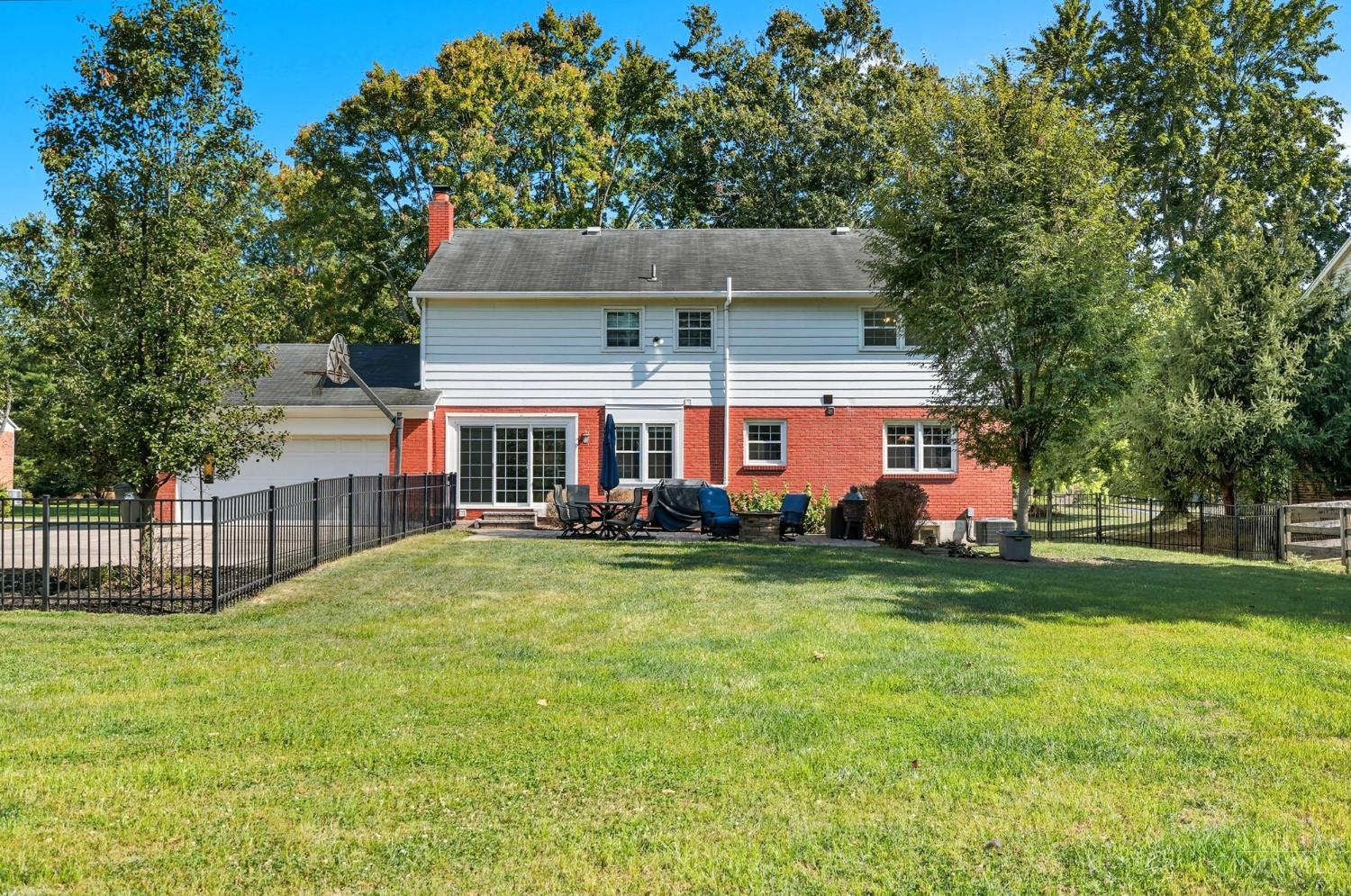 10805 Stockbridge Lane