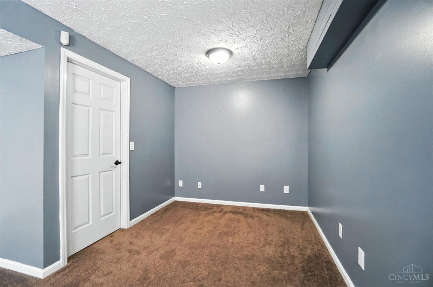 671 Mccormick Lane