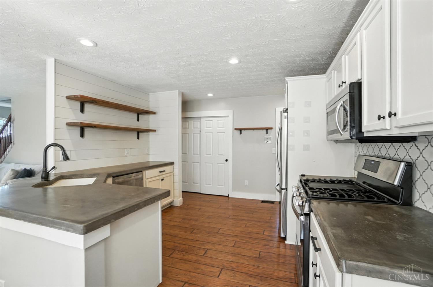 671 Mccormick Lane