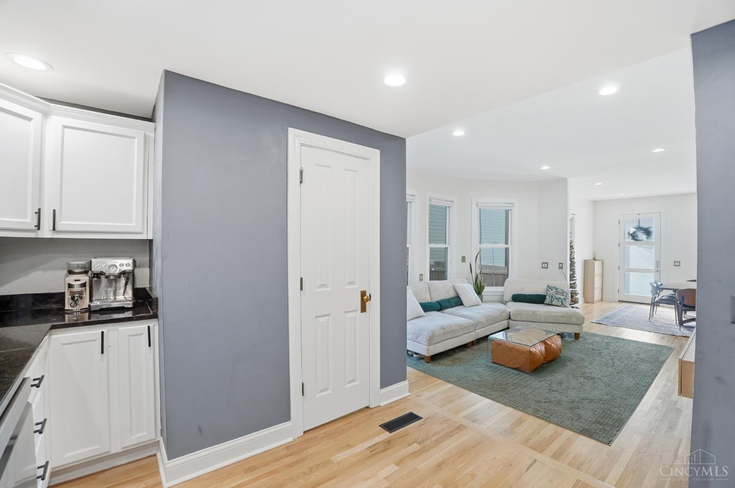 3222 Walworth Avenue