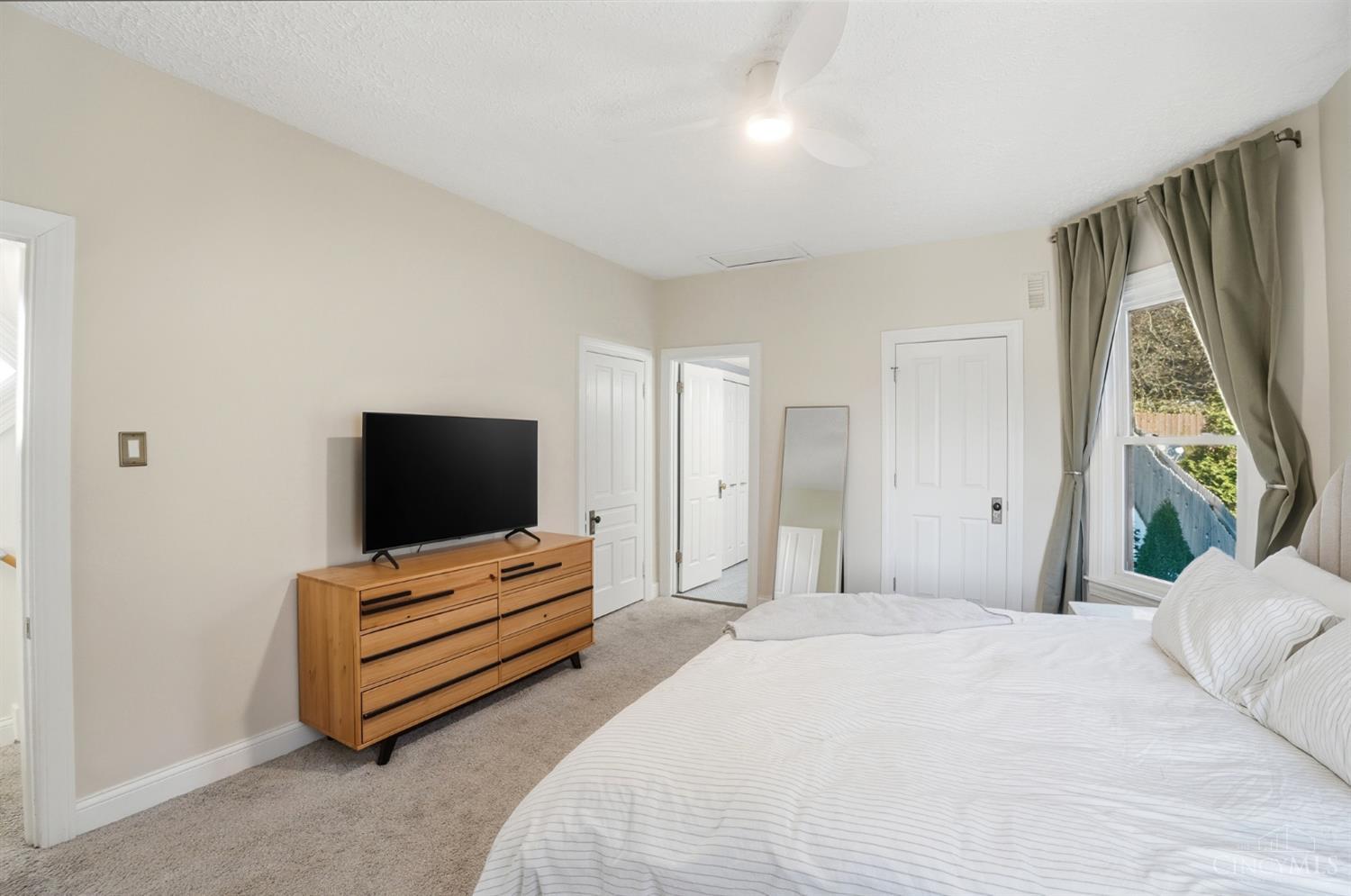 3222 Walworth Avenue