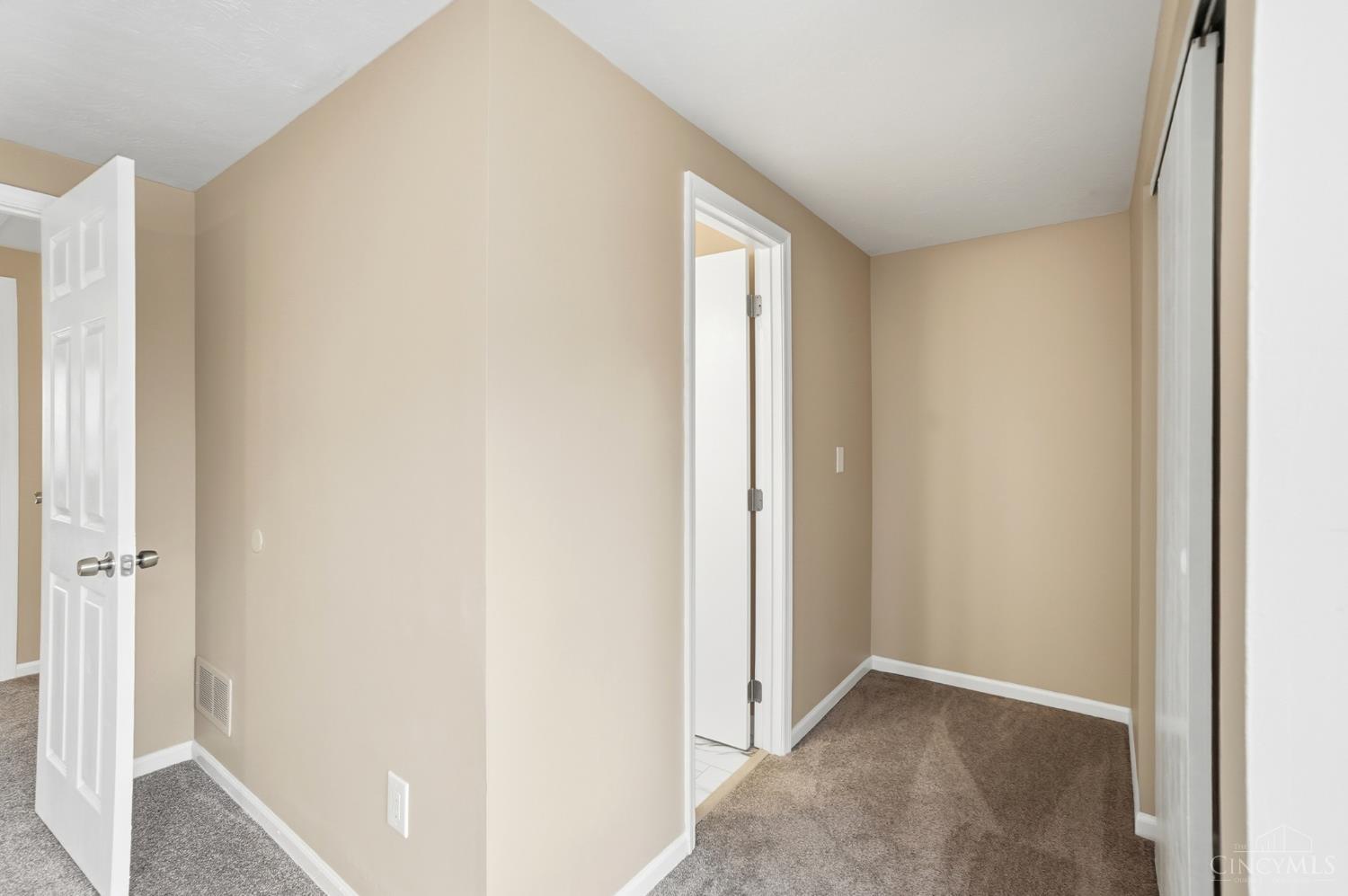 454 Dartmouth Circle 43