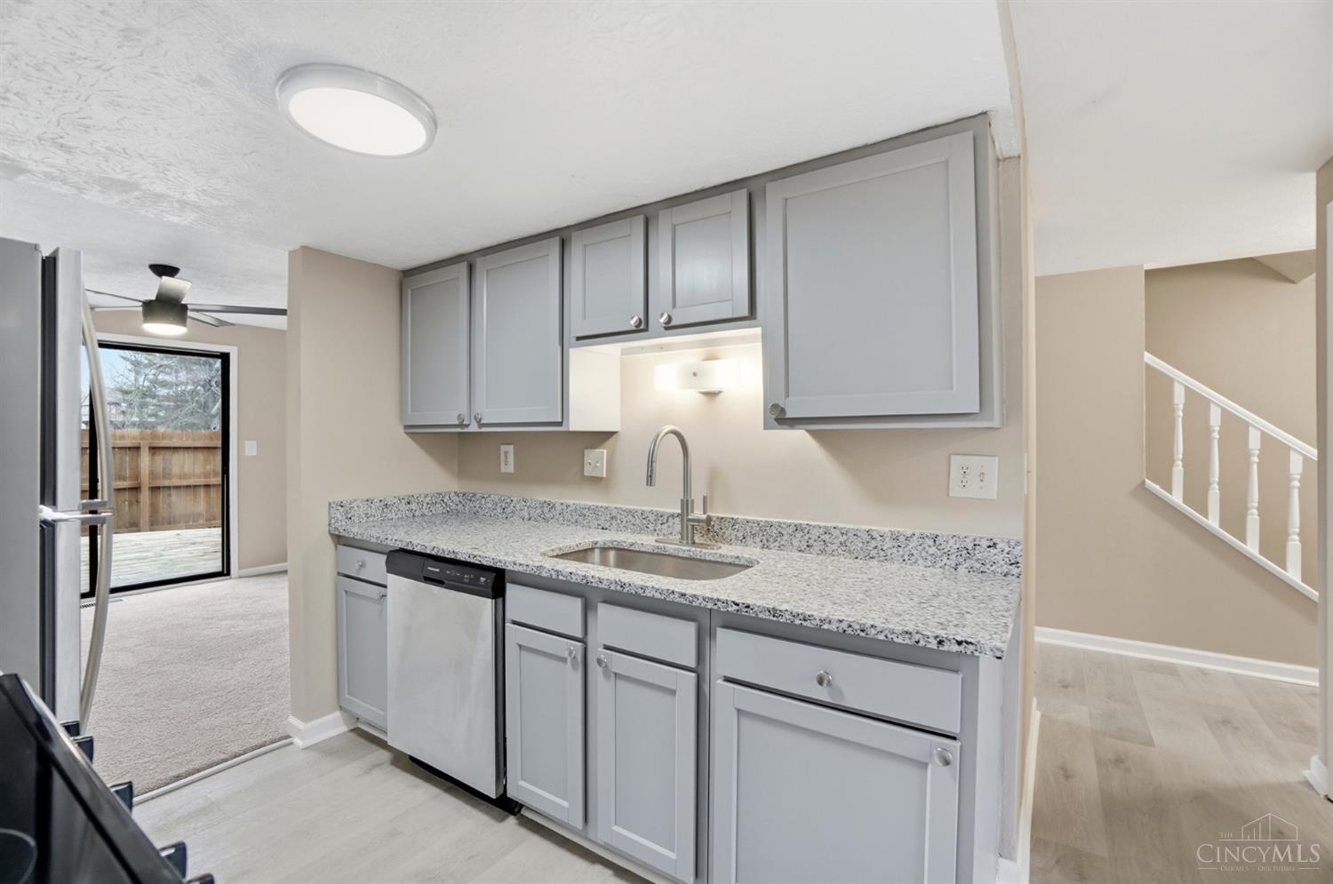 454 Dartmouth Circle 43