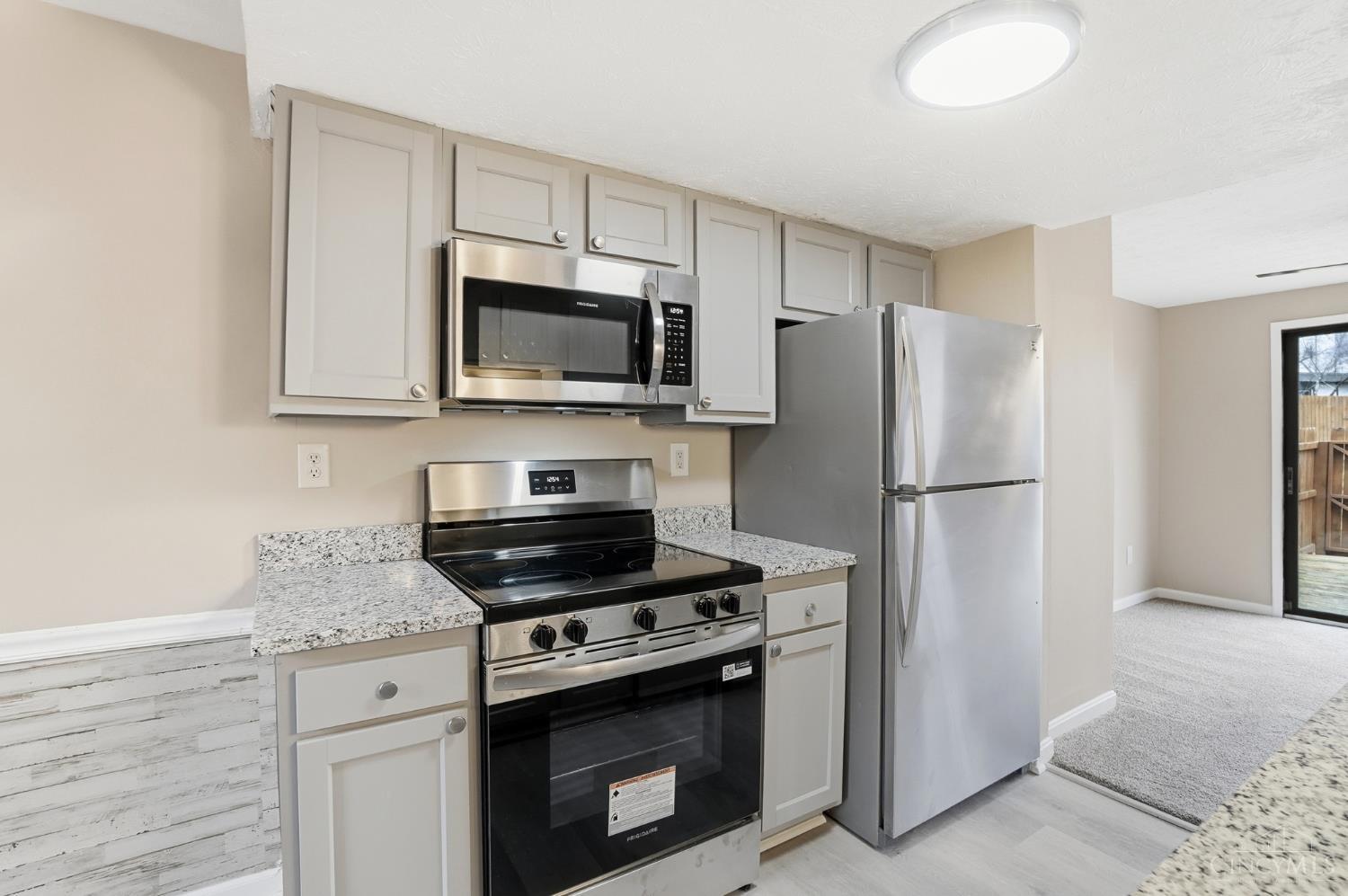 454 Dartmouth Circle 43