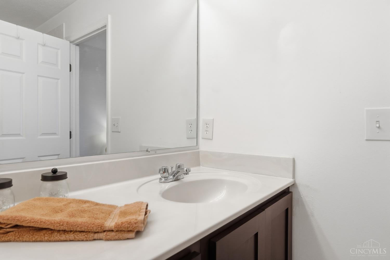 1145 Telluride 305