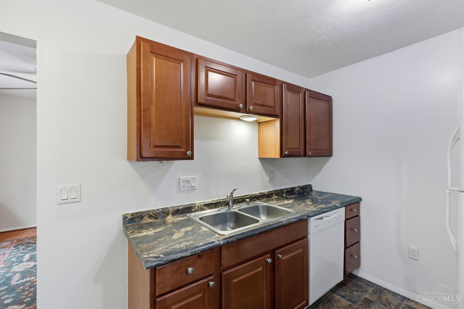 4150 Mt Carmel Tobasco Road 596