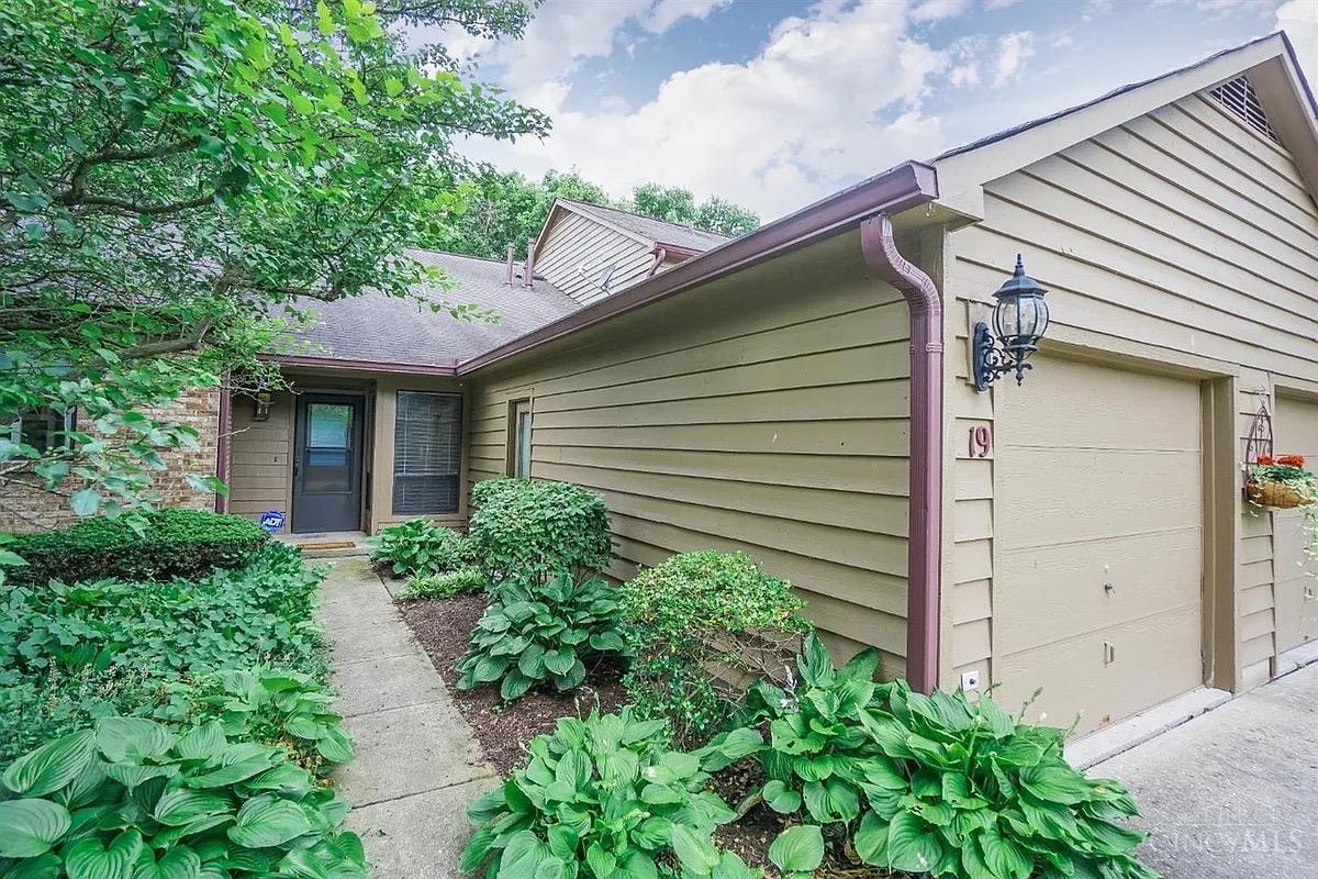 19 Evergreen Circle