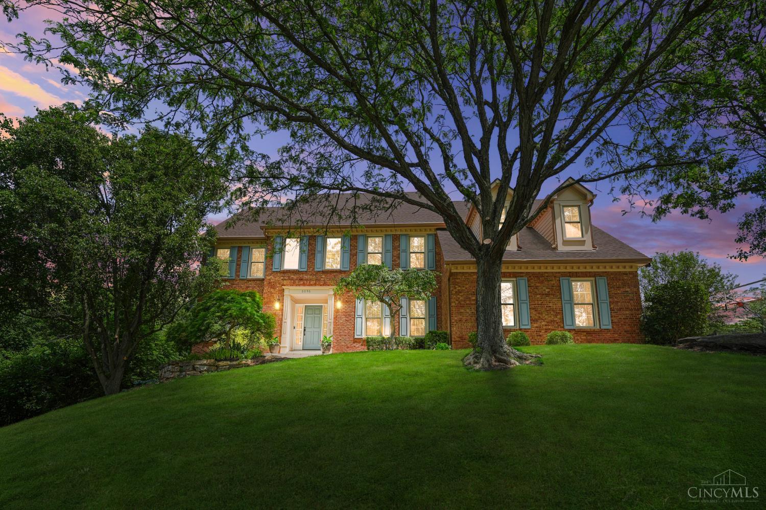 8096 Wycliffe Drive