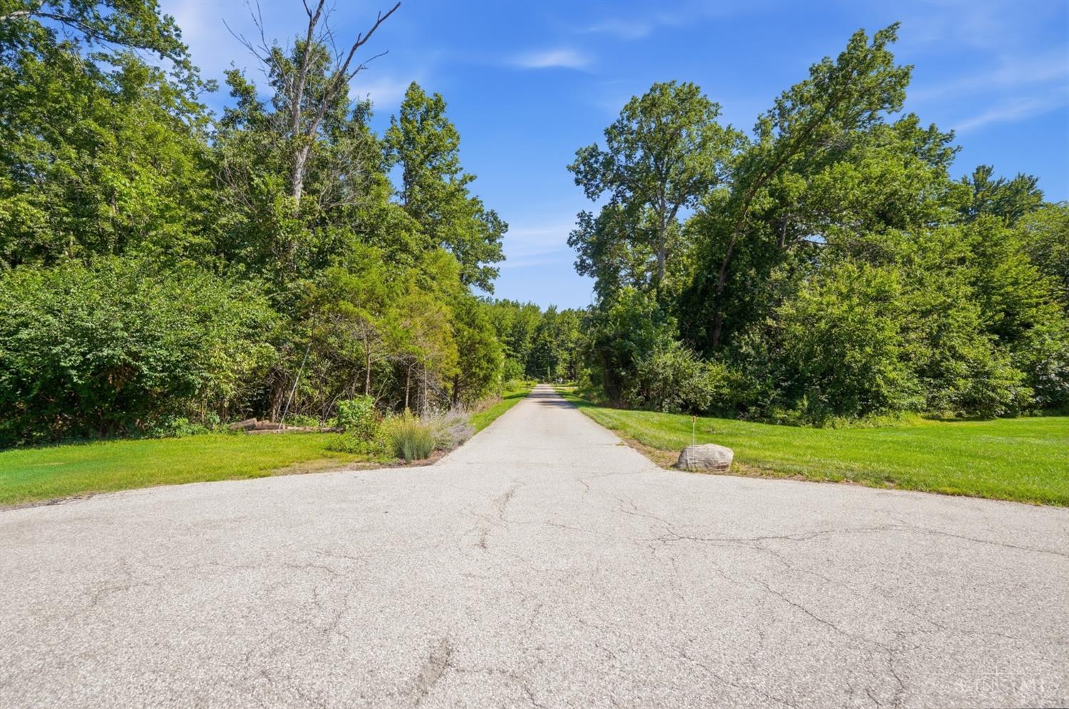 6326 Telford Farm Lane