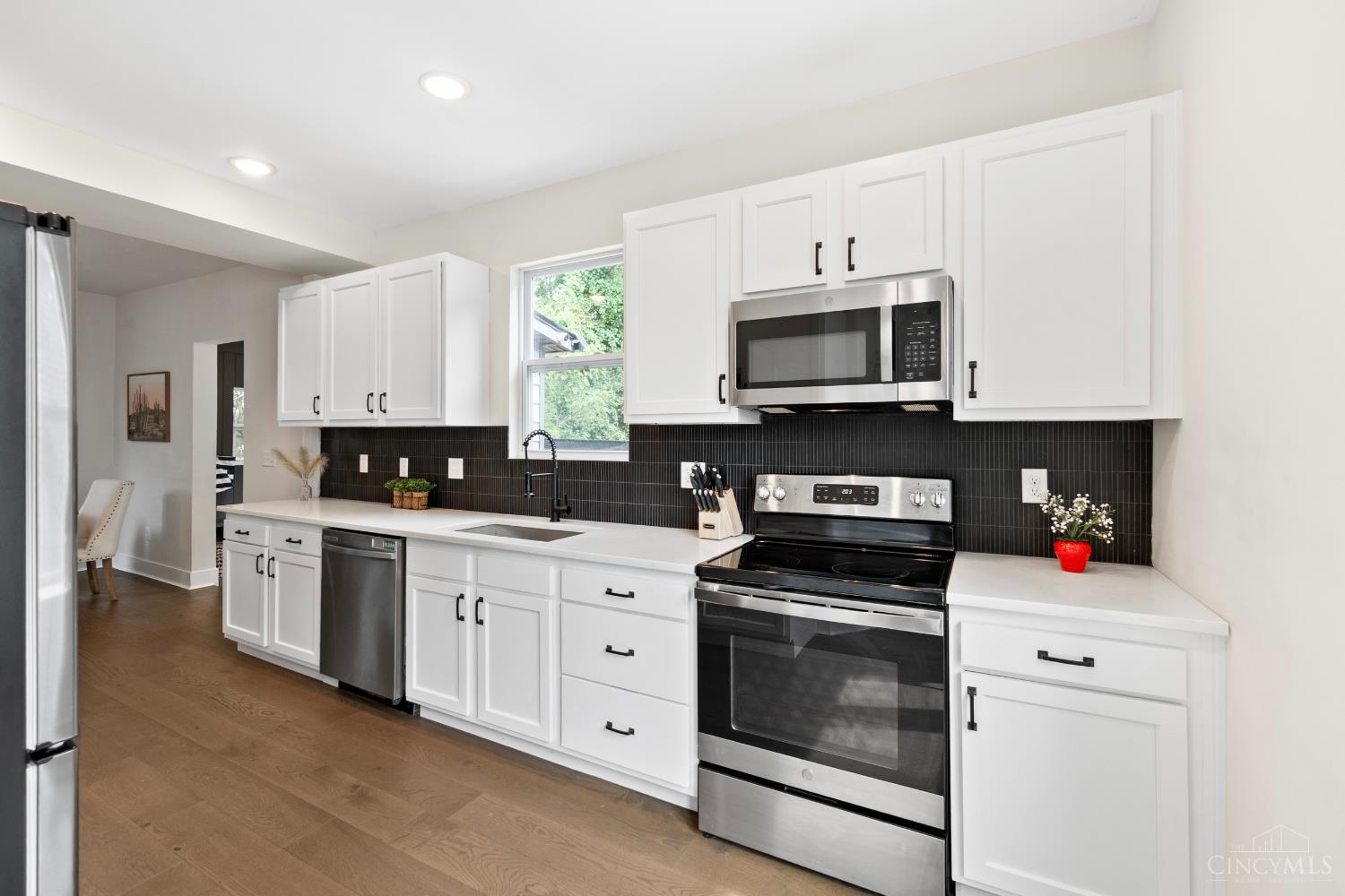 4610 Winona Terrace