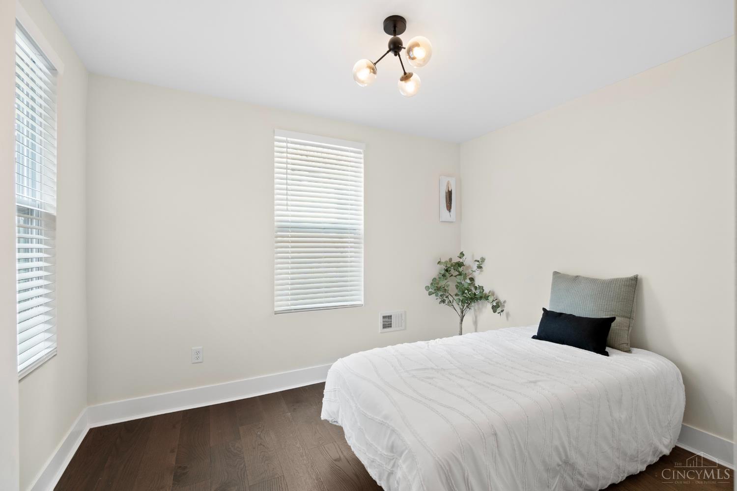4610 Winona Terrace