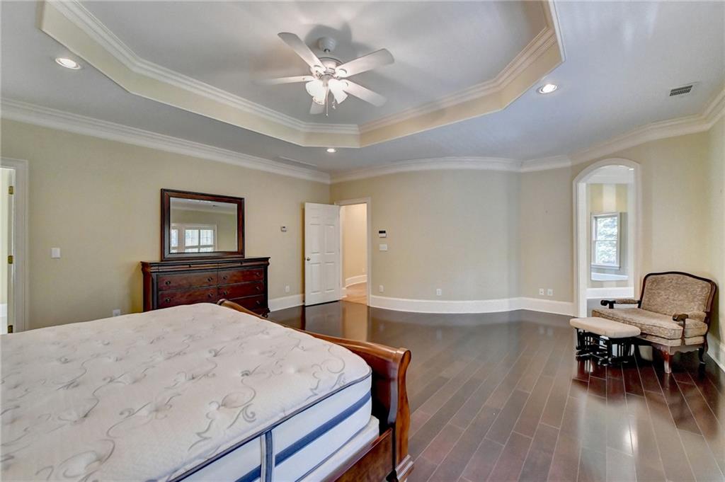 3010 Sugarloaf Club Drive