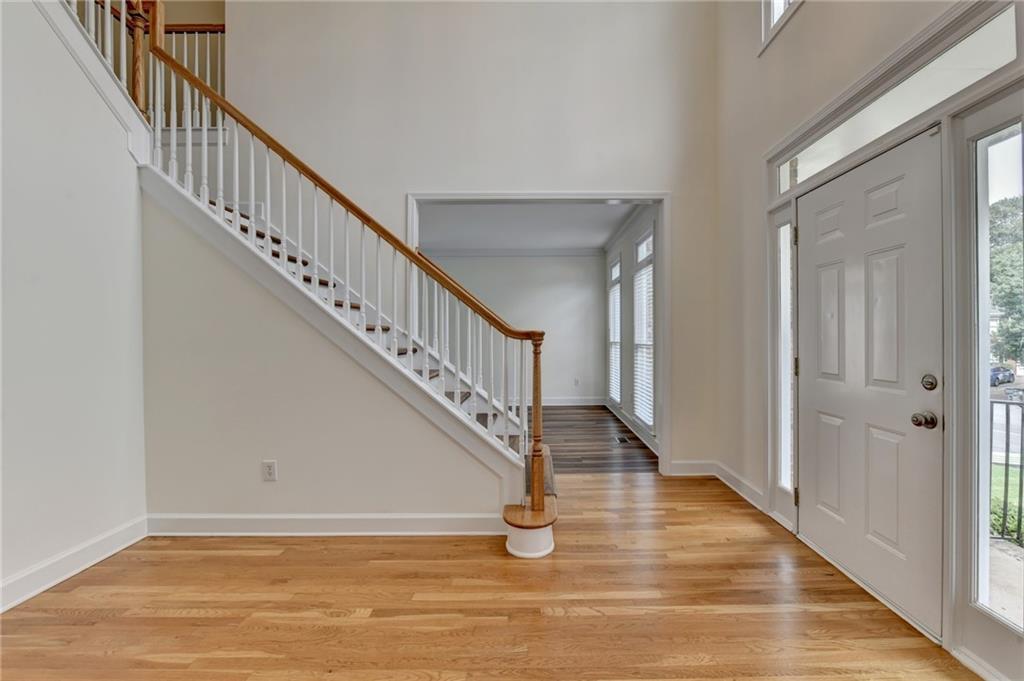 3182 Oaktree Court