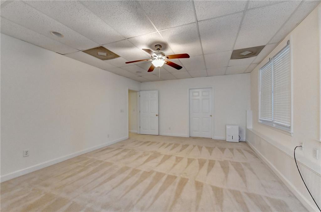 3182 Oaktree Court