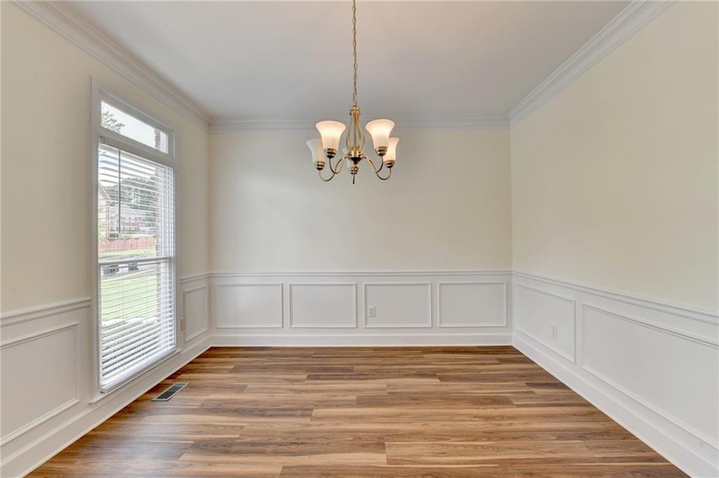 3182 Oaktree Court