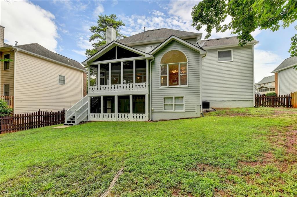 3182 Oaktree Court