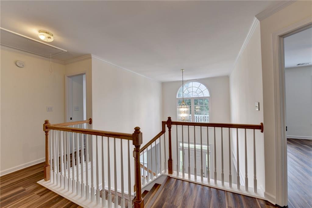 3182 Oaktree Court