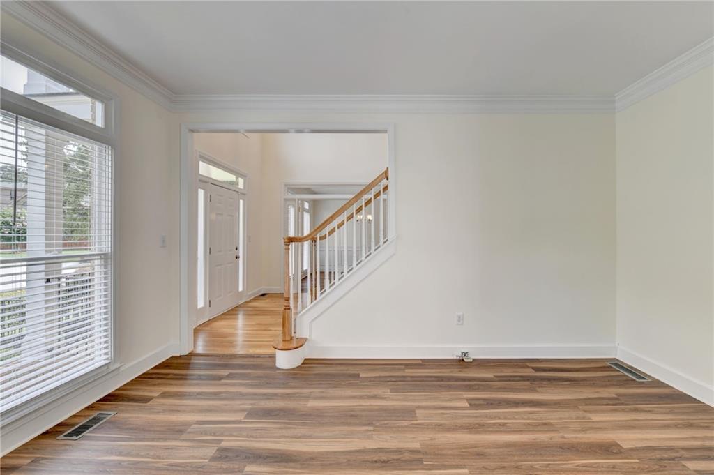3182 Oaktree Court