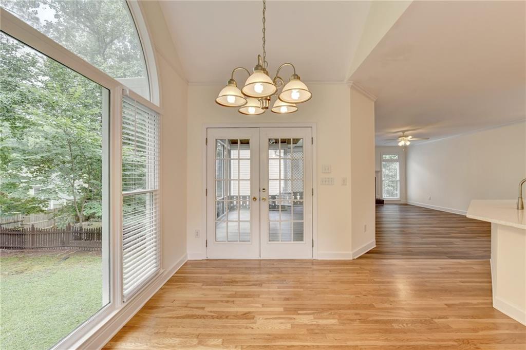 3182 Oaktree Court