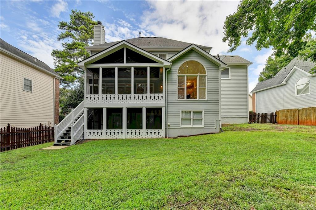3182 Oaktree Court