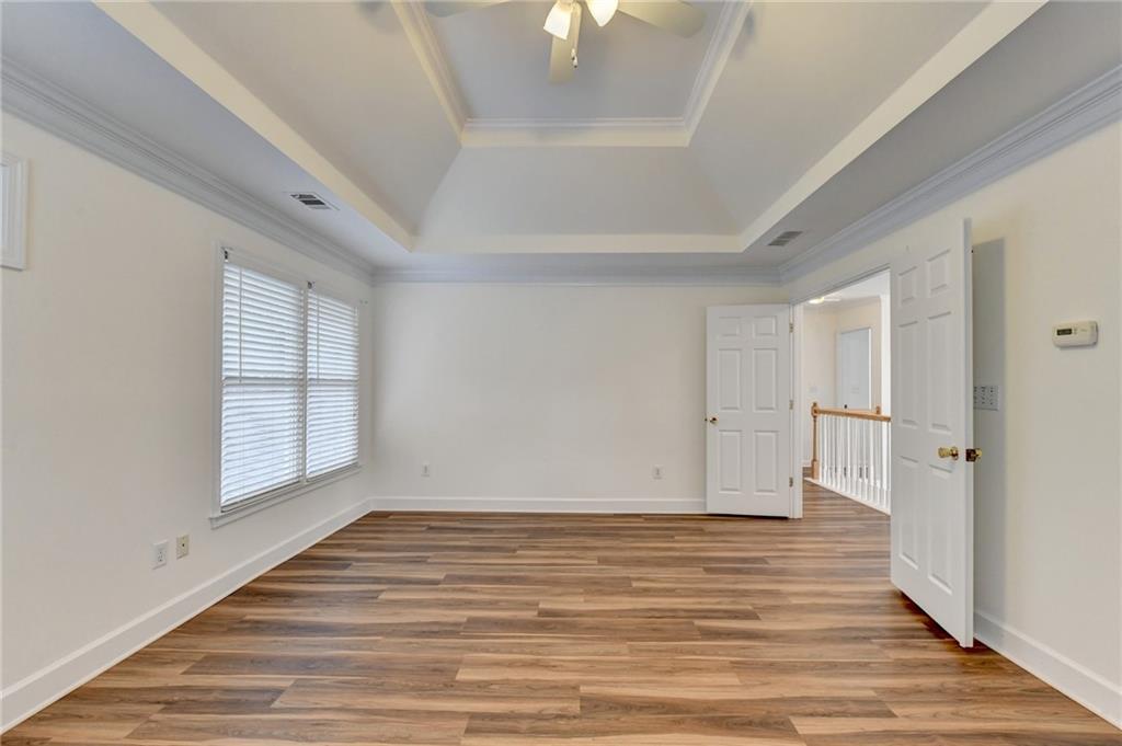 3182 Oaktree Court
