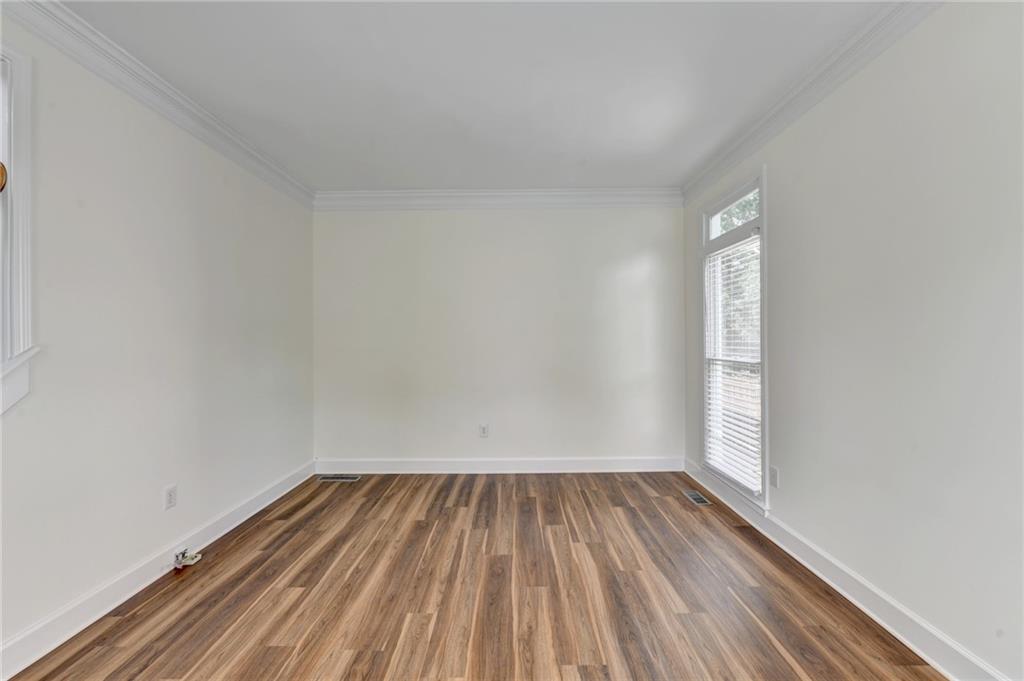 3182 Oaktree Court