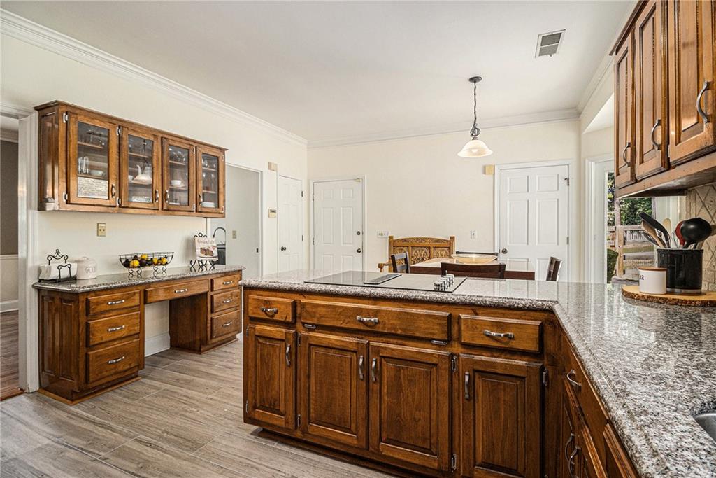 11145 Linbrook Lane
