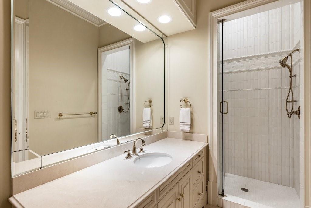 1075 Carnoustie Lane