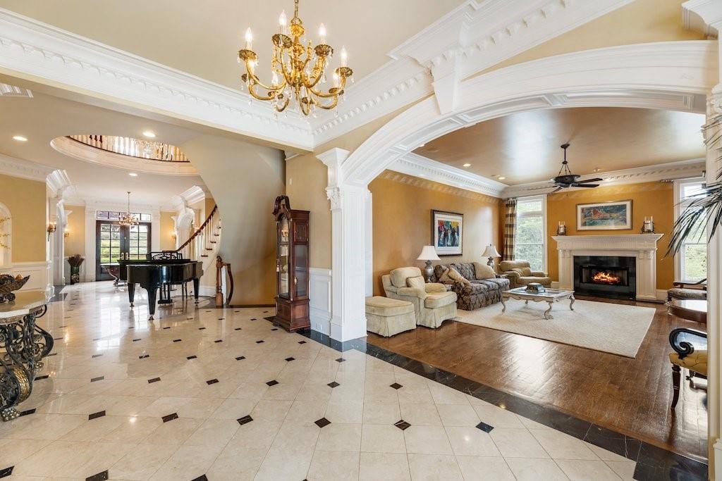 1075 Carnoustie Lane