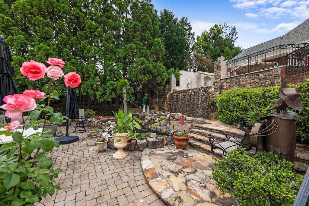 1075 Carnoustie Lane