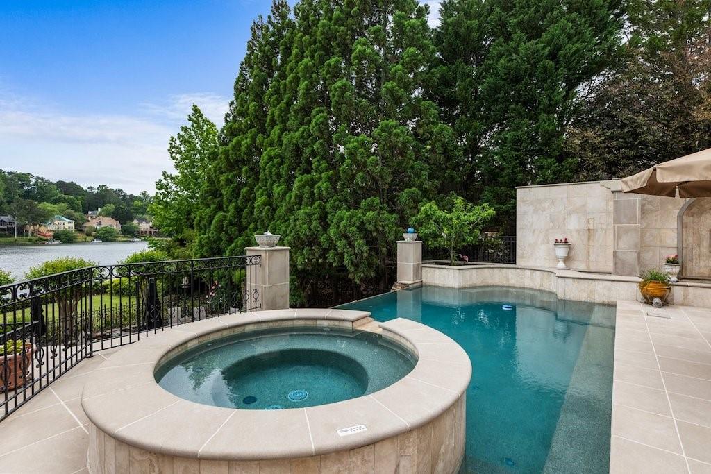 1075 Carnoustie Lane