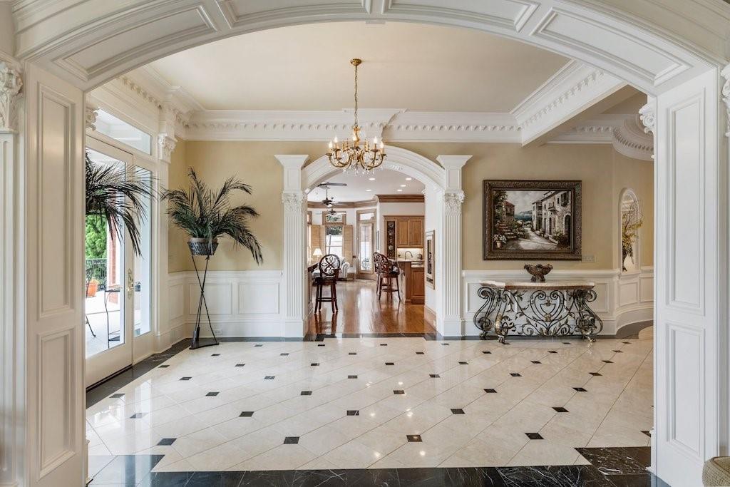 1075 Carnoustie Lane