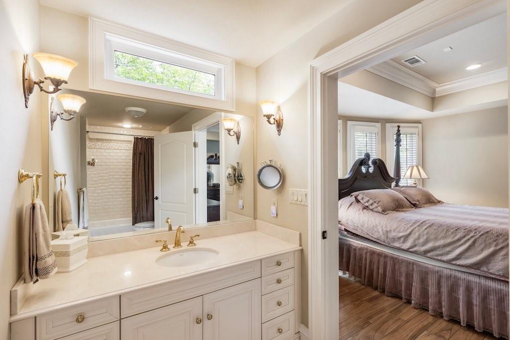 1075 Carnoustie Lane