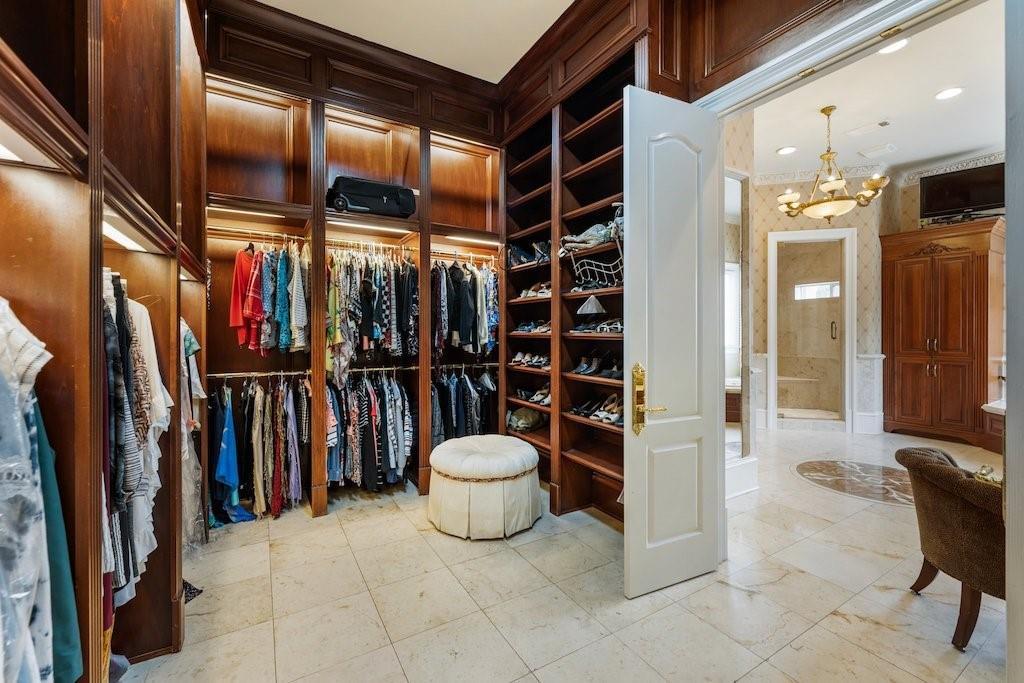 1075 Carnoustie Lane