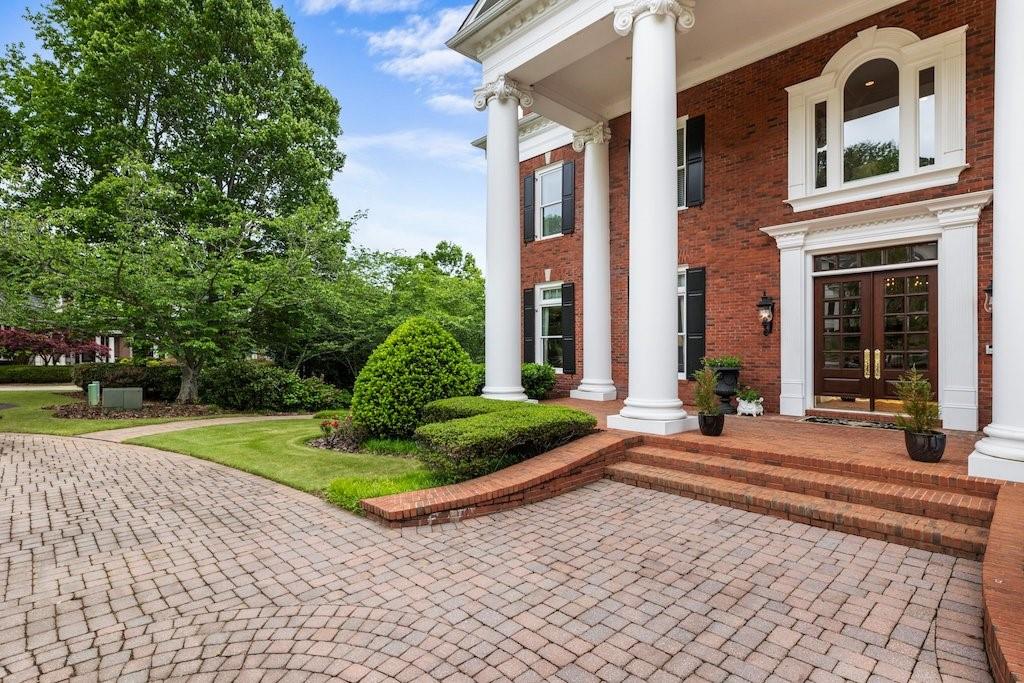 1075 Carnoustie Lane