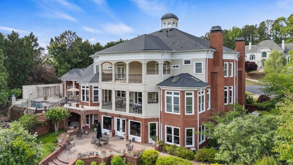 1075 Carnoustie Lane