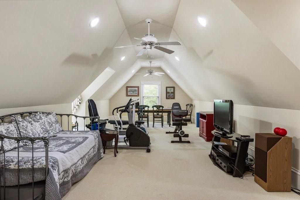 1075 Carnoustie Lane