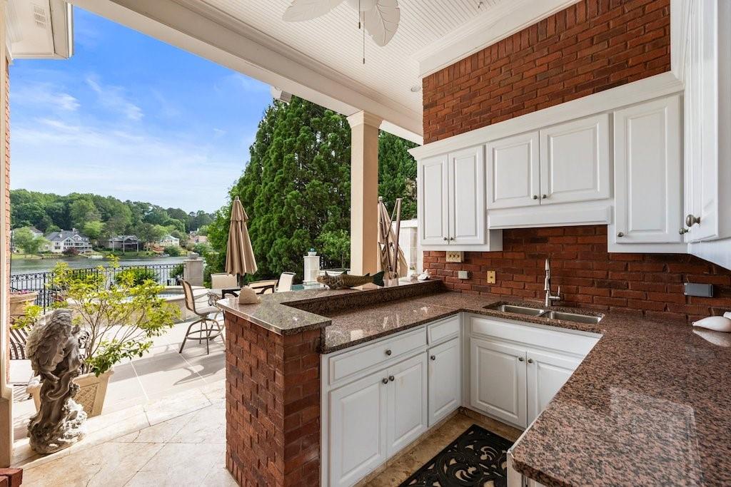 1075 Carnoustie Lane