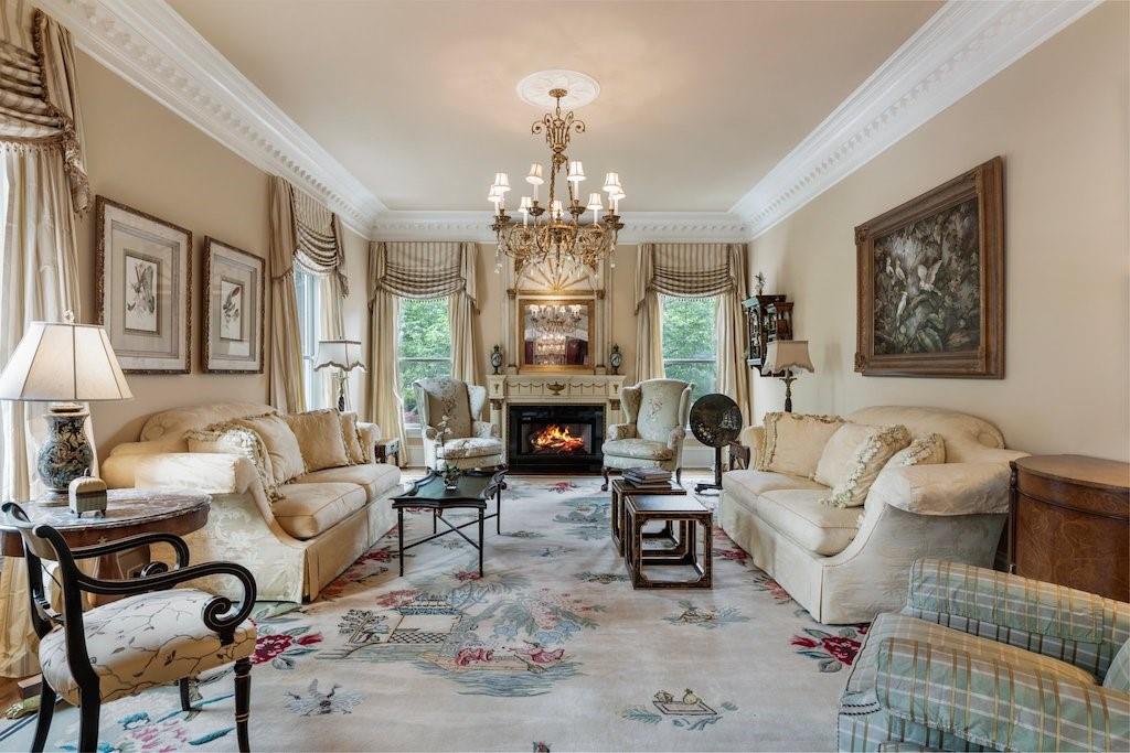 1075 Carnoustie Lane