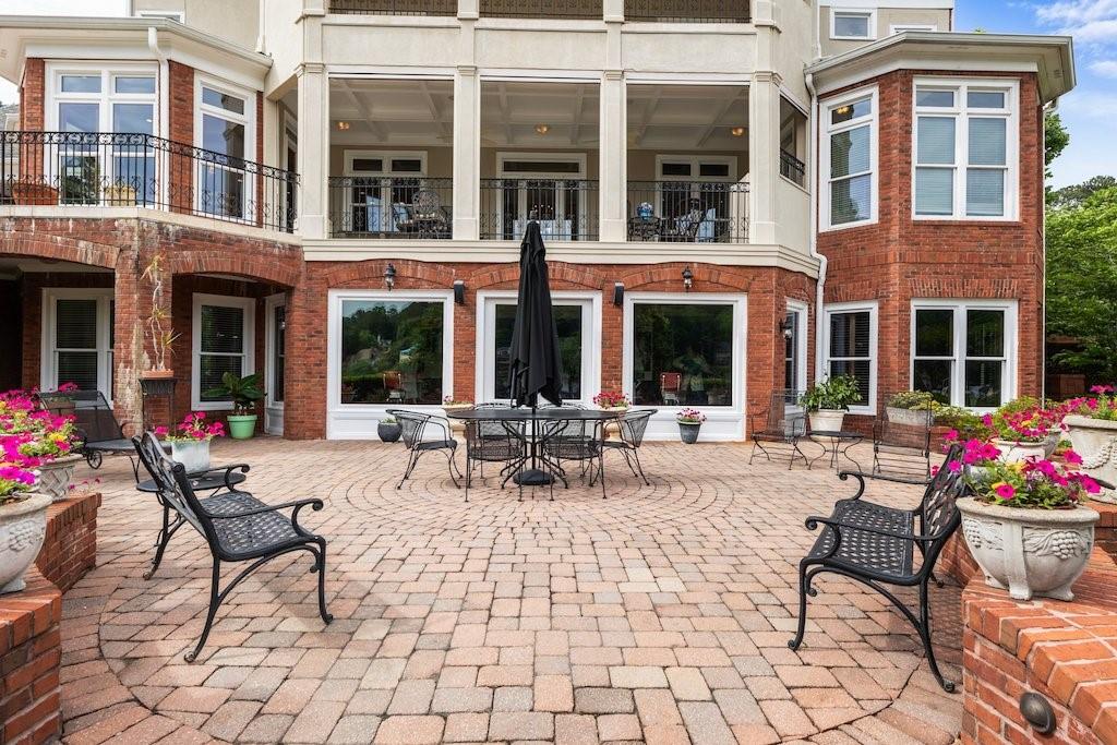 1075 Carnoustie Lane