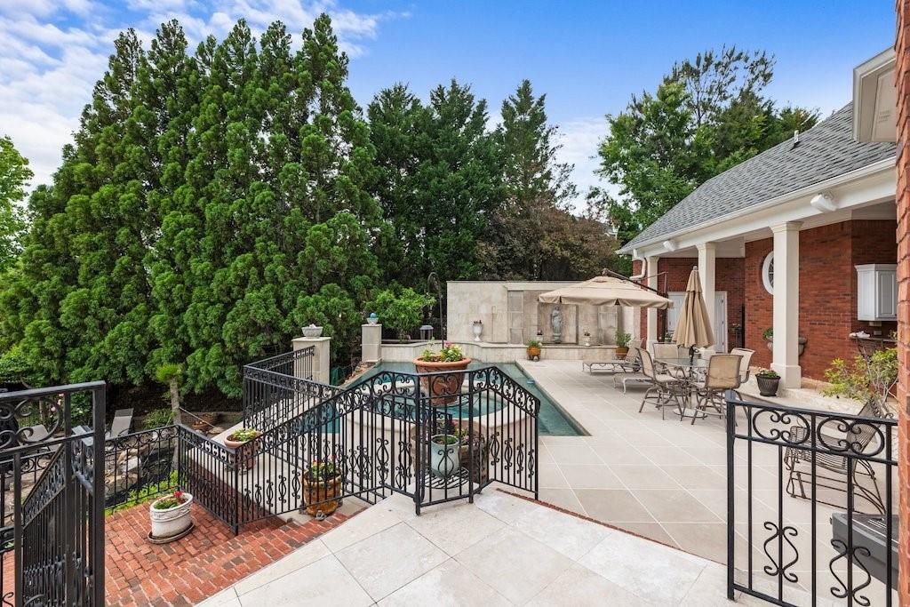 1075 Carnoustie Lane