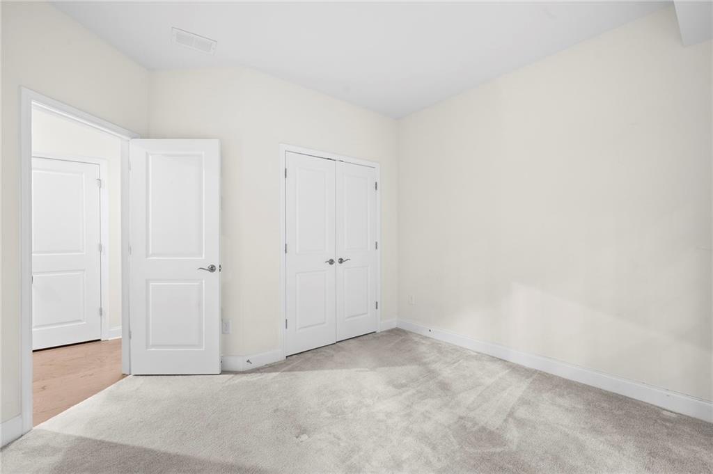 2166 Rock Creek Park